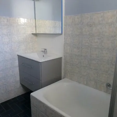 Hotel Du Tilleuil Vibrac (Charente-Maritime)